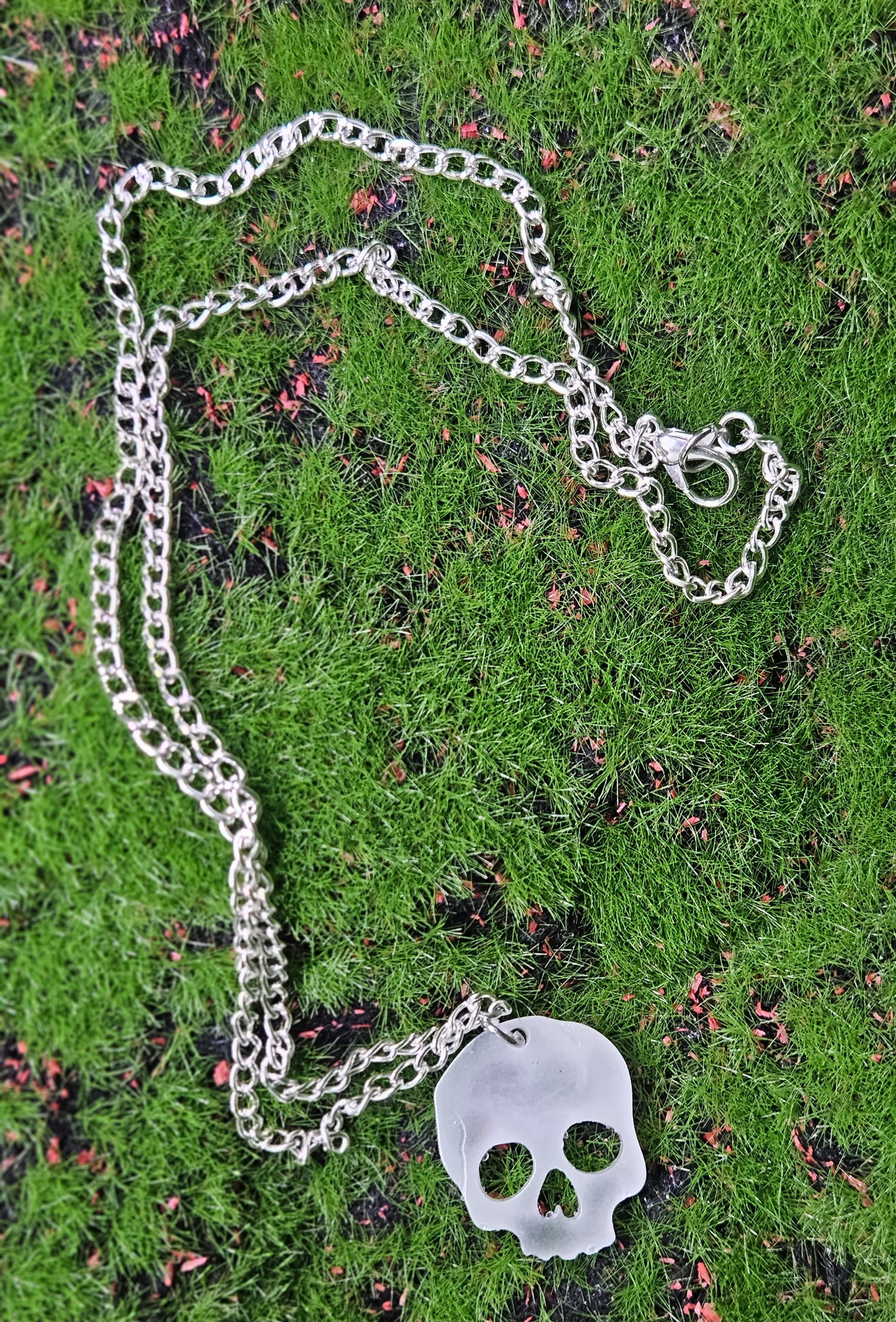 Glow in the Dark Skull Necklace