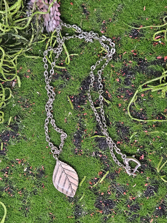 Leaf Necklace